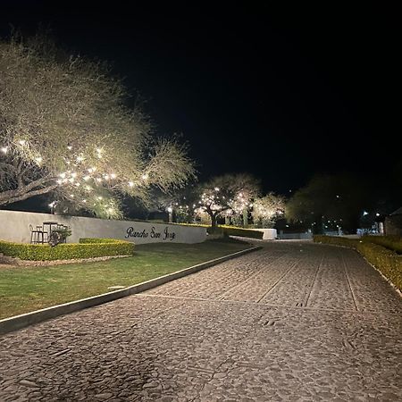 Cabanas, Suites Y Habitaciones Rancho San Jorge Bernal Eksteriør bilde