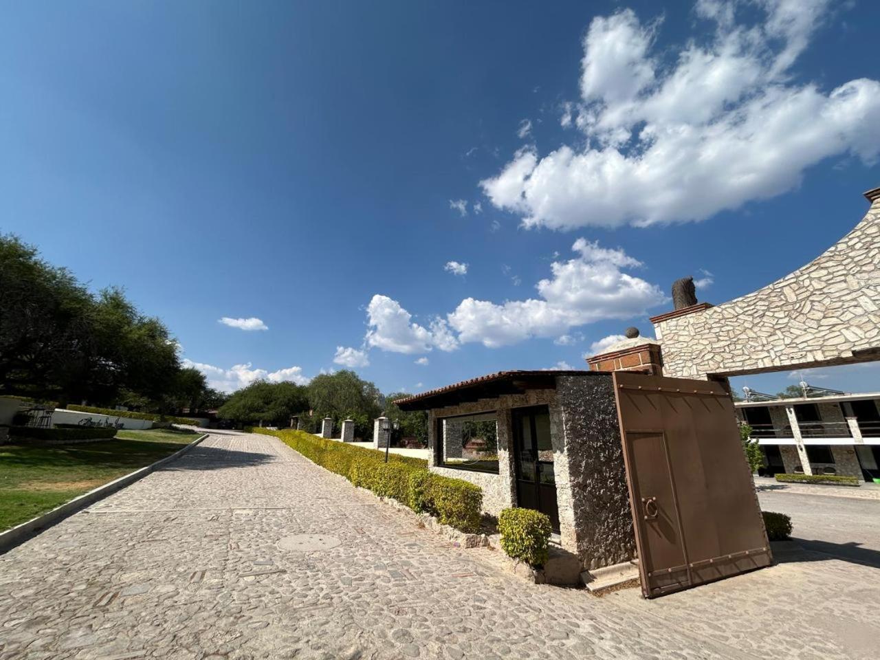 Cabanas, Suites Y Habitaciones Rancho San Jorge Bernal Eksteriør bilde