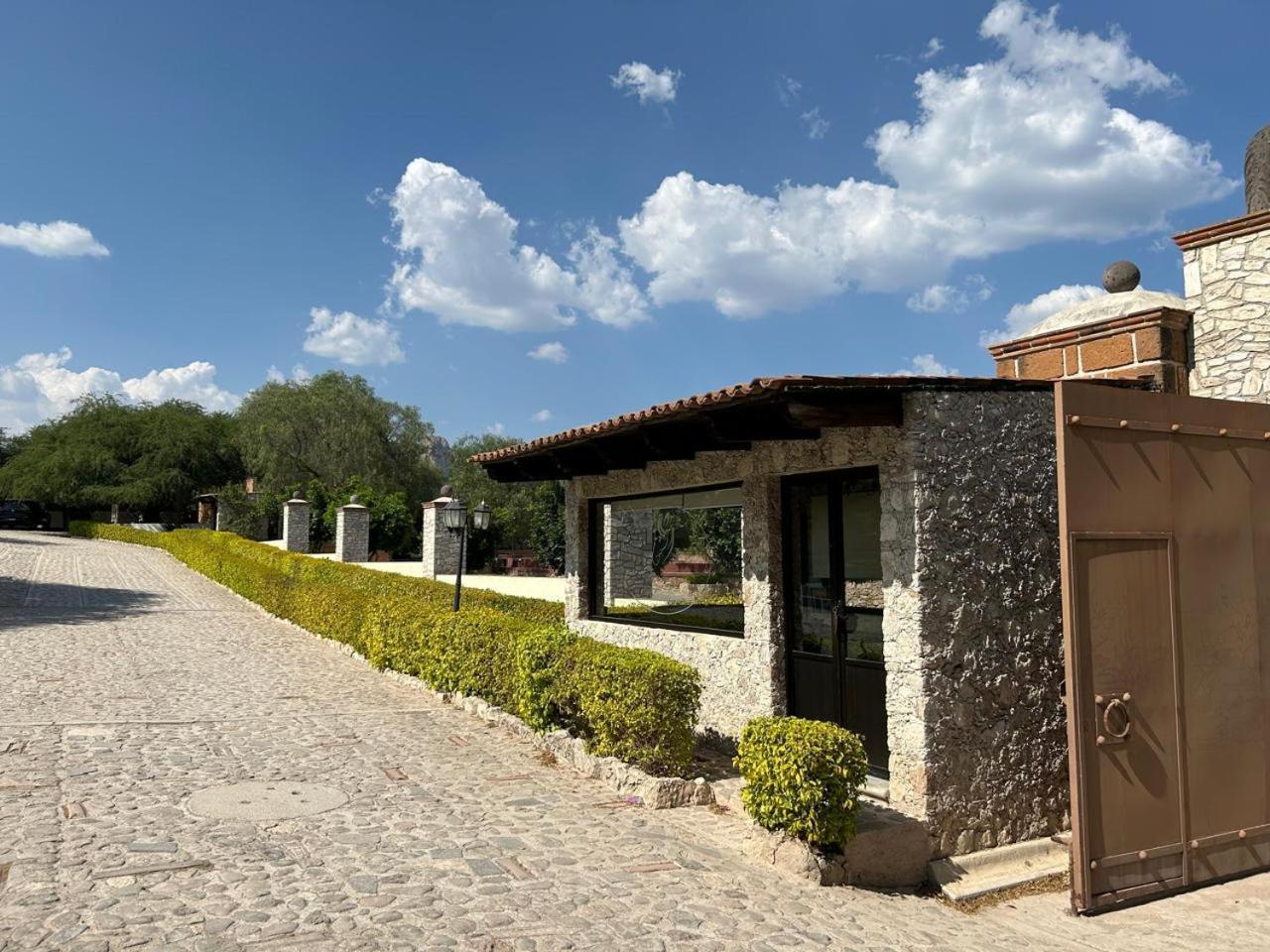 Cabanas, Suites Y Habitaciones Rancho San Jorge Bernal Eksteriør bilde