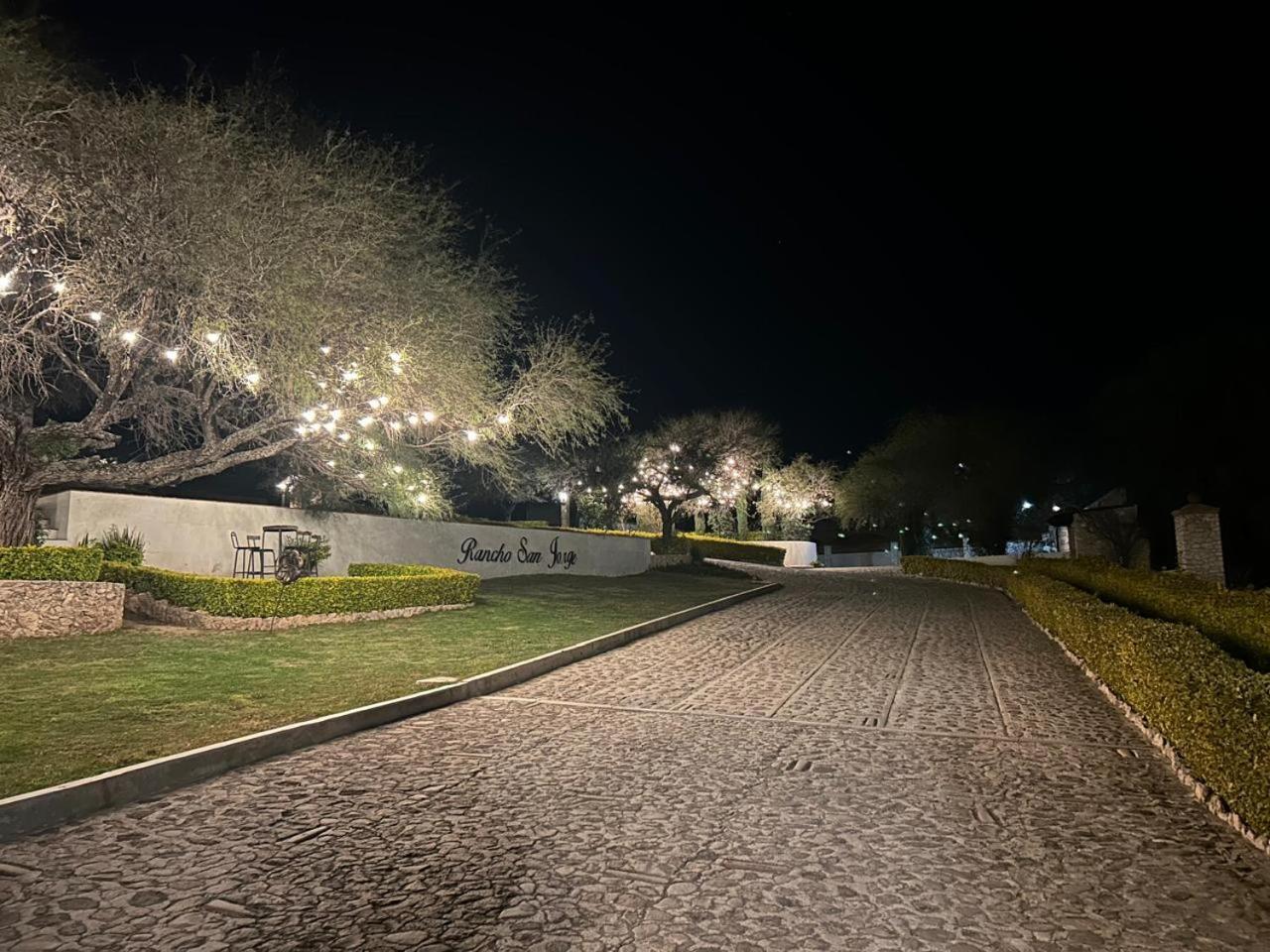 Cabanas, Suites Y Habitaciones Rancho San Jorge Bernal Eksteriør bilde